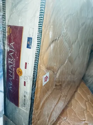Double Bed 4by6 8inch Md Bobmil Maharaja Mattresses.