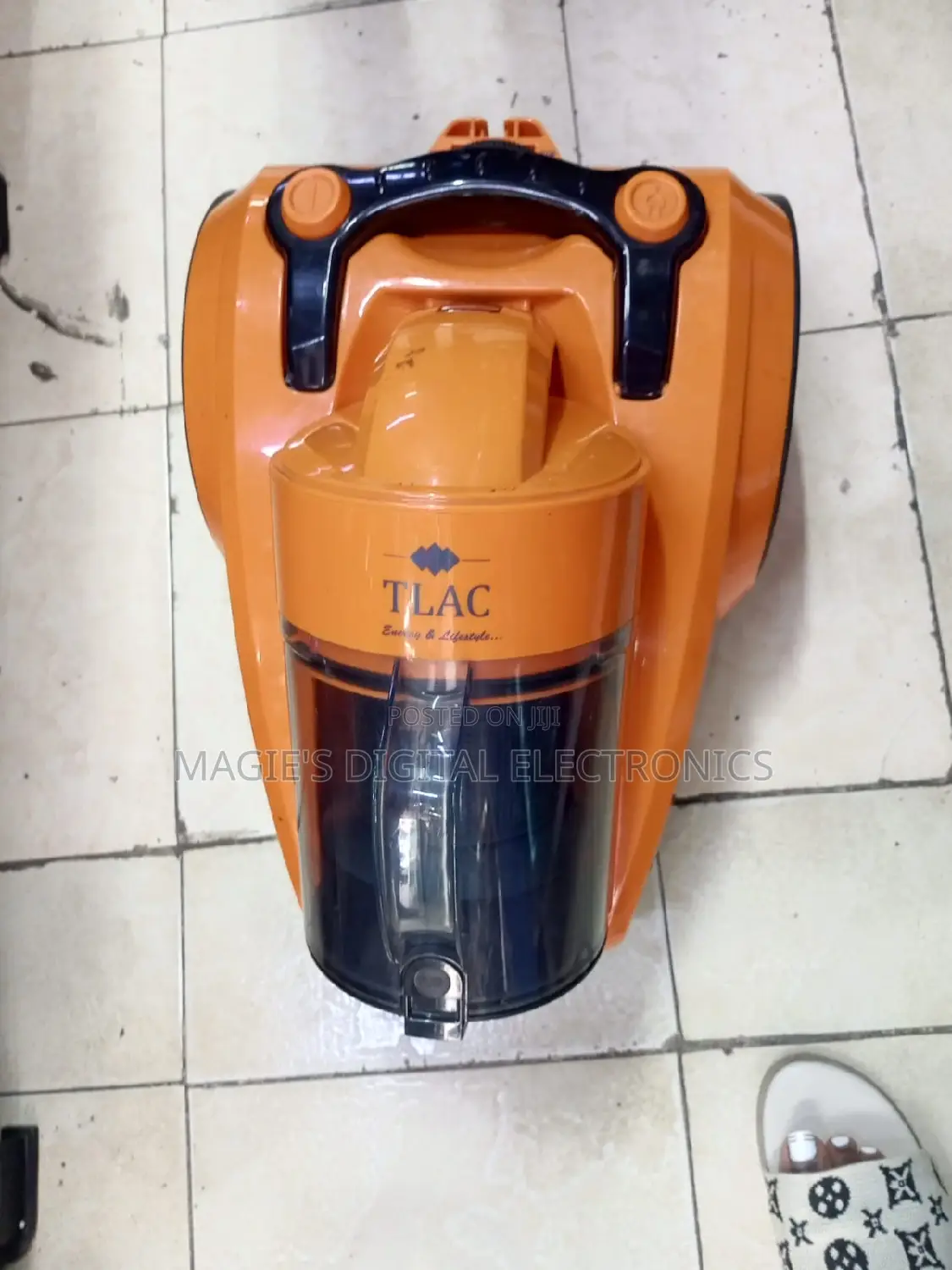 Highly Versatile Tlac Electric Vacuum Cleaner