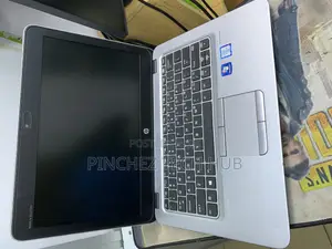 Laptop HP EliteBook 820 G3 8GB Intel Core I5 SSD 256GB