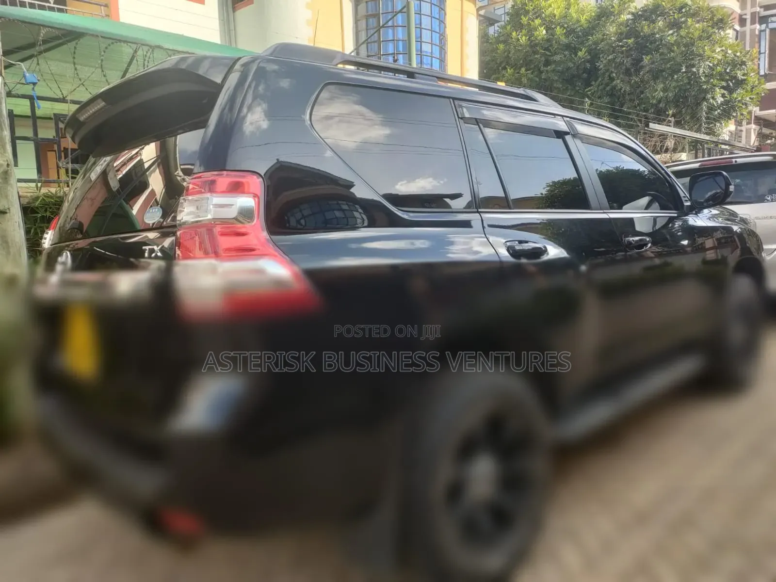 Various Affordable Land Cruisers for Hire
