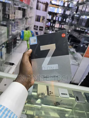 New Samsung Galaxy Fold 5G 512 GB Black