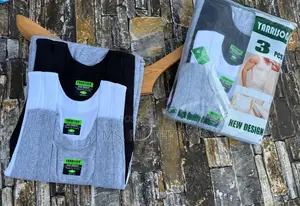 A Set of 3 Quality Cotton Vests Available (M-2xl )
