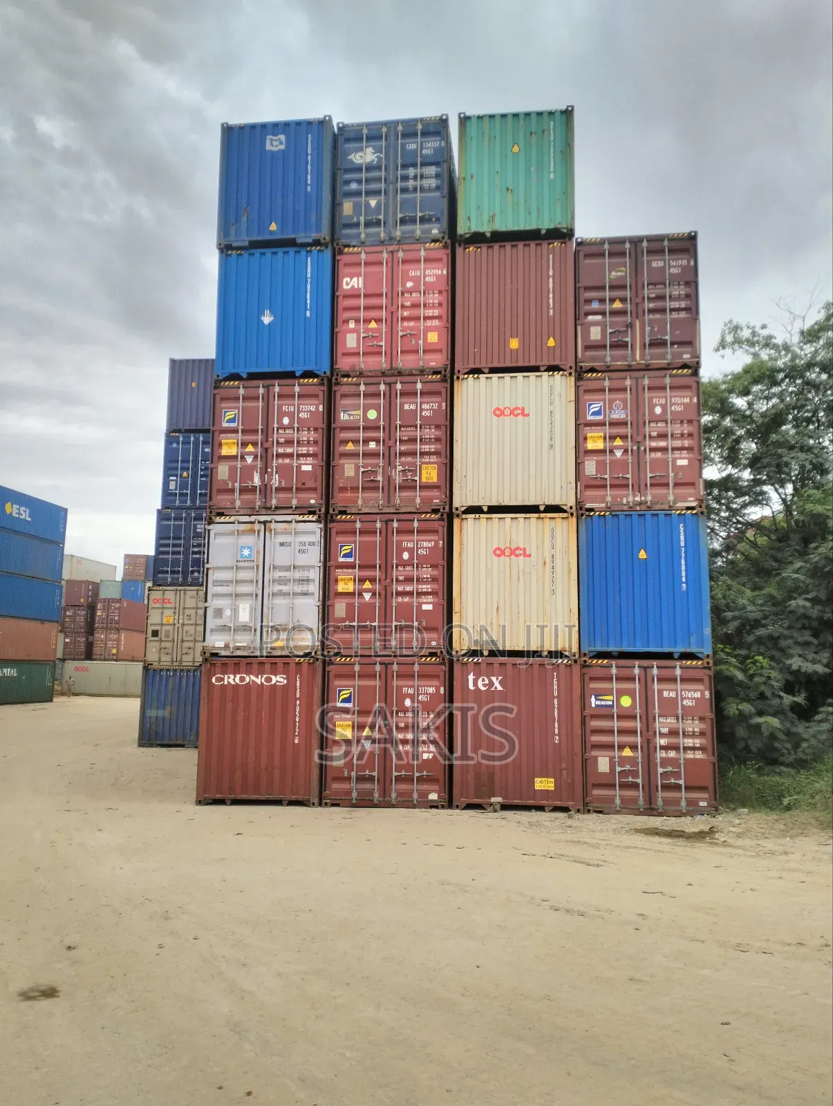 20ft Clean Shipping Containers!