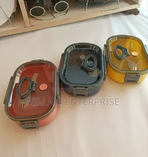 Microwaveable Snack Box With Spoon