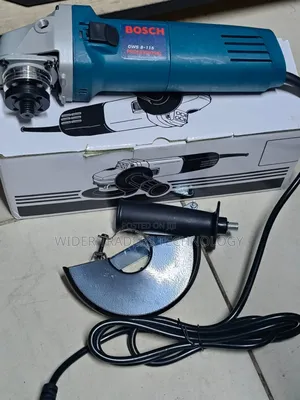 Bosch Angle Grinder 4-1/2” 700w (Gws 700)