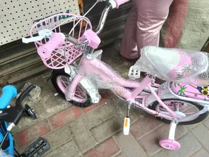 Size 12 Girl Pink Bike / Available Size 12 Girl Bike