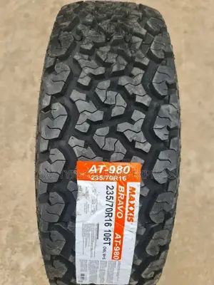 235 /70 R16 Maxxis Tyres(All Terrrain)