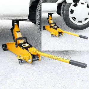 High Quality 3 Tonnes Trolley Jack