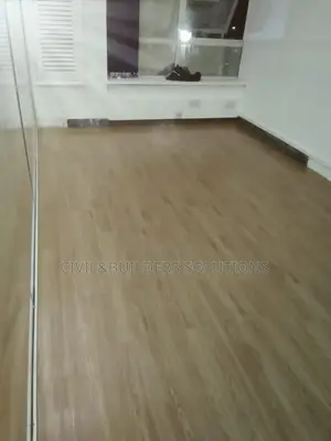 Lvt Floor Brown Shade