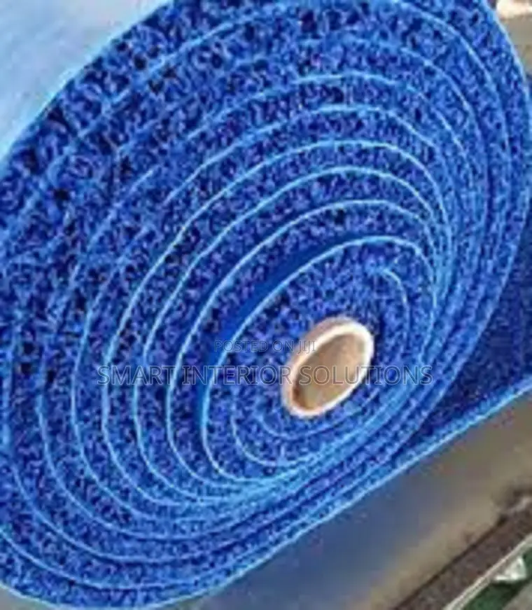 Blie Spaghetti Carpet