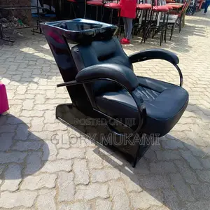 Black Leather Salon Sink Chair