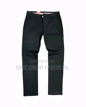 Men Soft Material Slim Fit Khakis
