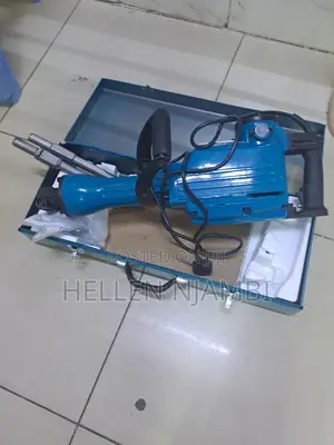 Makita 2600watts Heavy Duty Demolisher