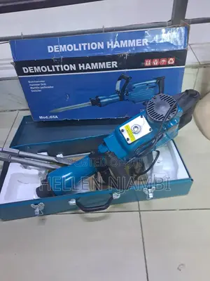 2600w Makita Demolition Hammer