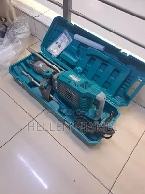 Total 1700w Demolition Hammer