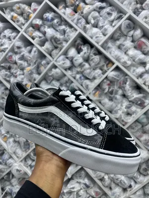 Customized Premium Quality Vans