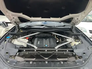 BMW X5 2020 Pearl