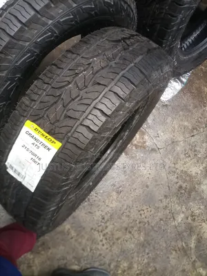 215/70r16 Dunlop Grandtrek At5 Tyres