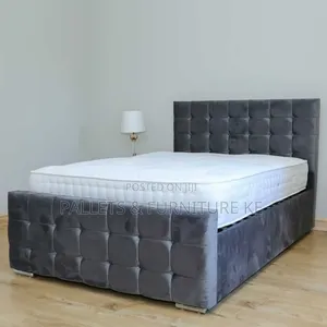 Cube Upholstered Bed