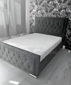 Harrisburg Plush Velvet Bed