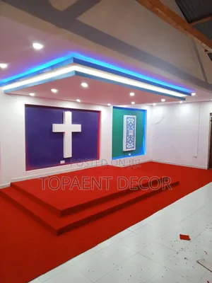 Church Altar From Edge to Edge Experience With Wall to Wall