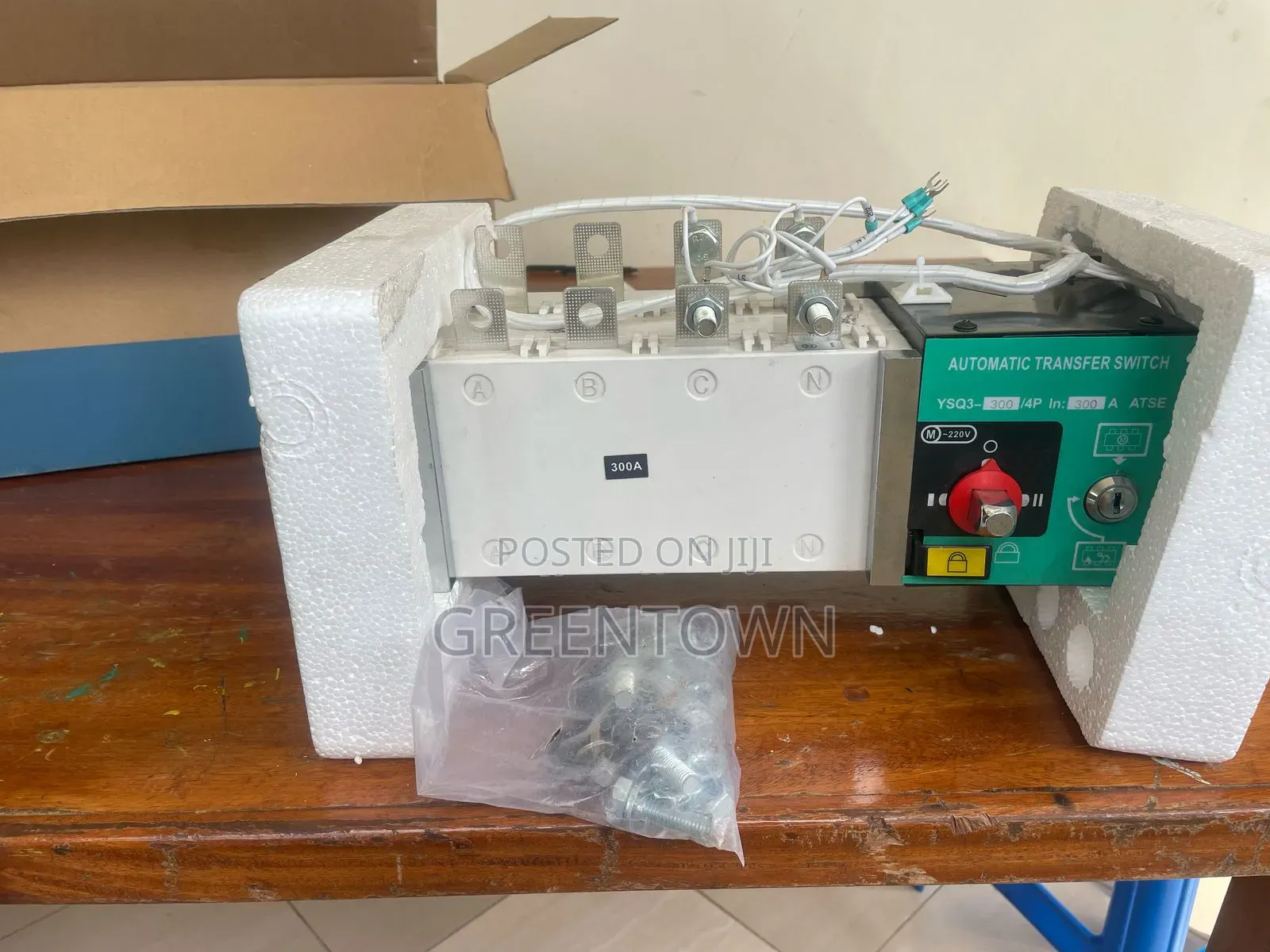 300a 4p 3phase Dual Power Automatic Transfer Switch ( Ats)
