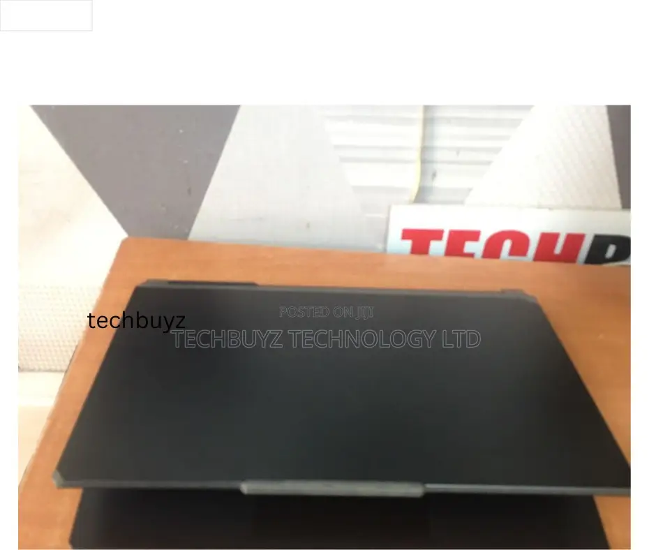 New Laptop MSI Cyborg 15 16GB Intel Core I7 SSD 1T