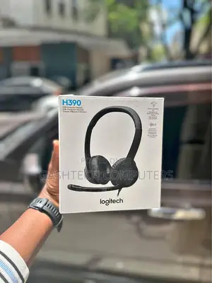 Logitech H390 Wired Headset.