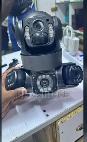 V380pro Triples-Lens Wifi Solar Home