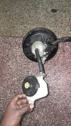 Honda Fit 2013 Brake Booster and Master Cylinder