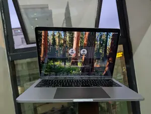 Laptop Apple MacBook Pro 2019 16GB Intel Core I7 SSD 1T