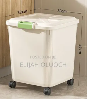 Cereal Bucket (15kg and 25kg Buckets Has Wheels )