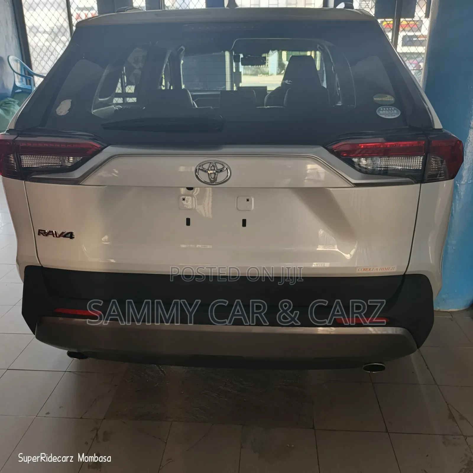 Toyota RAV4 2019 White