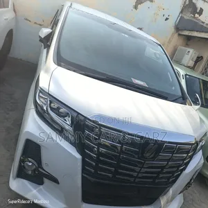 Toyota Alphard 2018 White