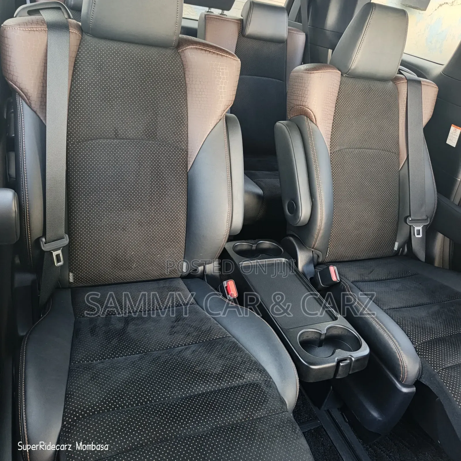 Toyota Alphard 2018 White
