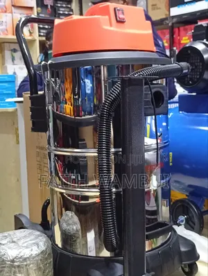 New Brand Astramilano 50 Litres Vaccum Cleaner