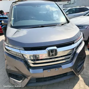 Honda Stepwgn 2018 Gray