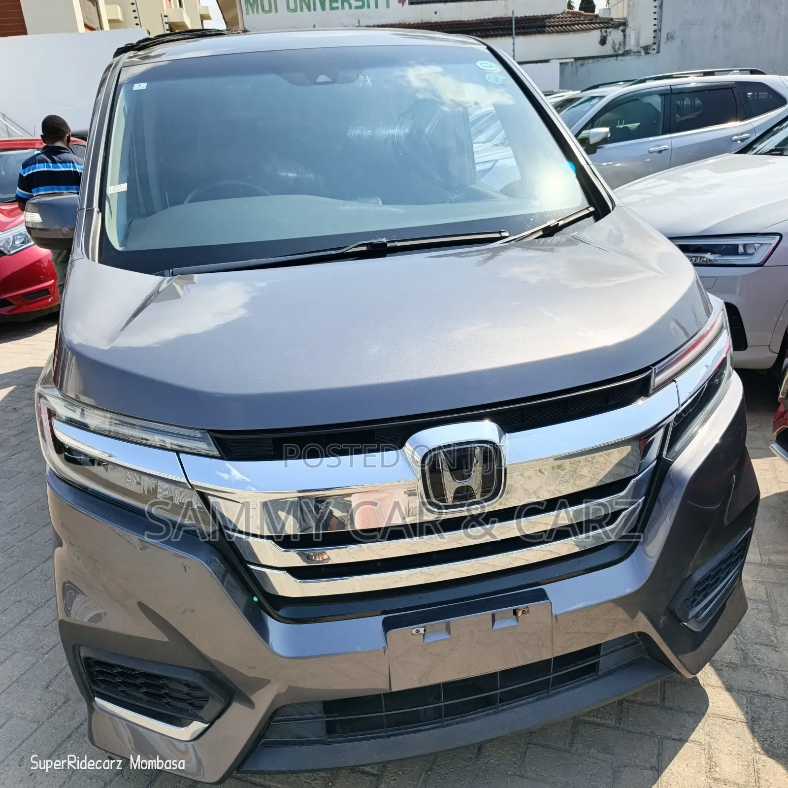 Honda Stepwgn 2018 Gray