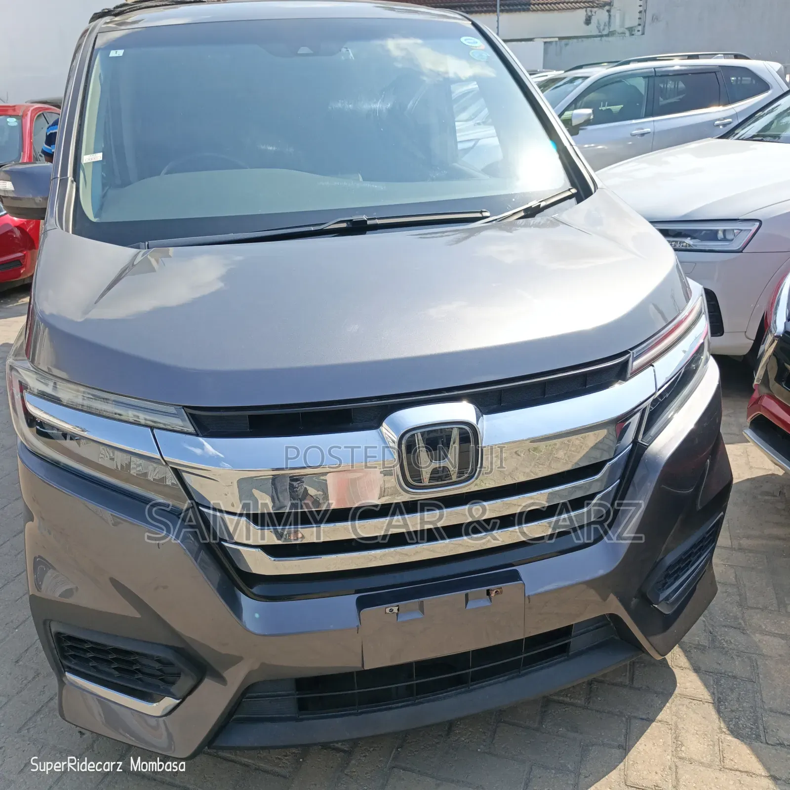 Honda Stepwgn 2018 Gray