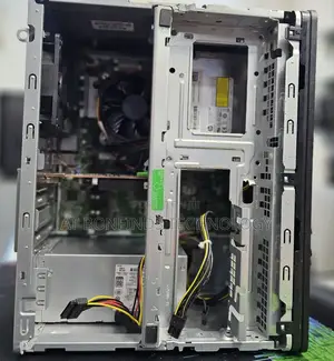 Desktop Computer HP EliteDesk 705 16GB AMD Ryzen 5 SSD 512GB
