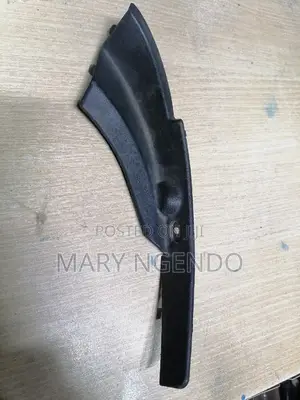 Mazda Demio Windscreen Finisher