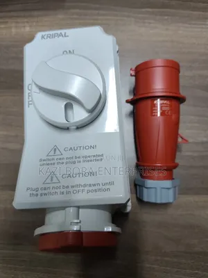 32a 5-Pin Interlocked Industrial Sockets