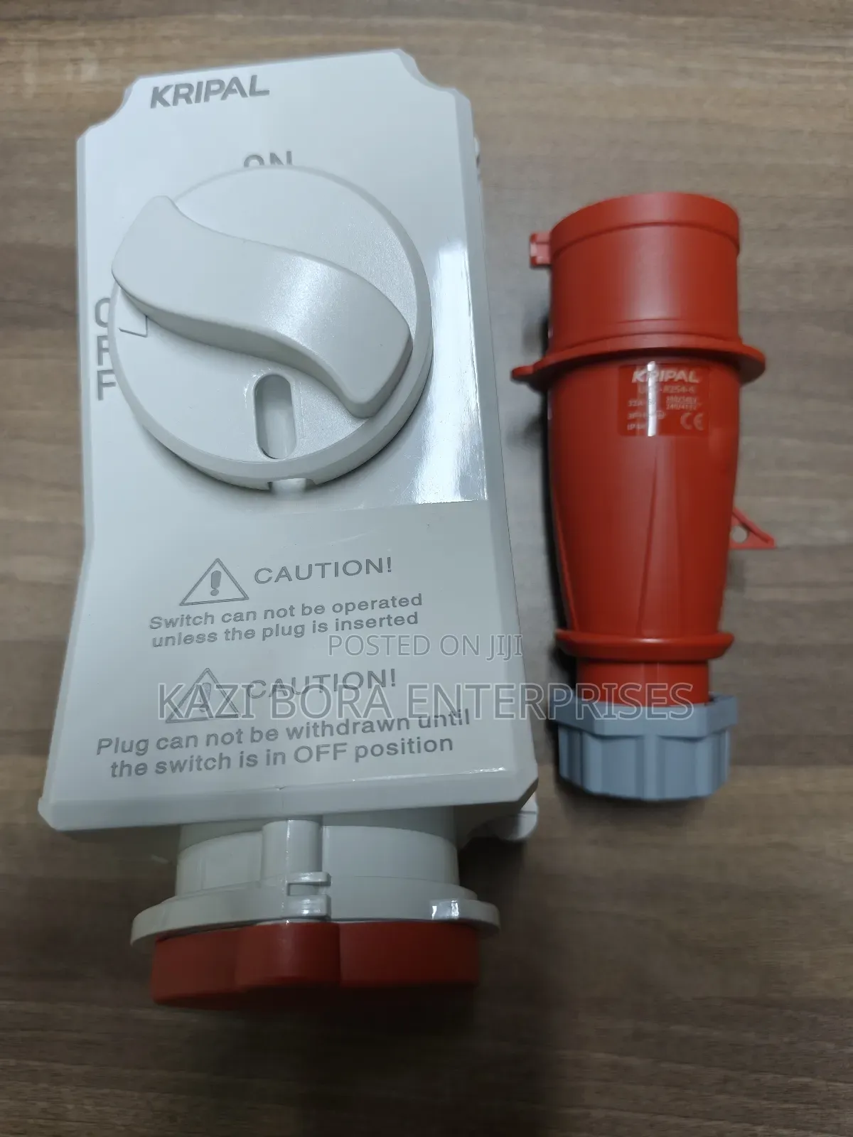 32a 5-Pin Interlocked Industrial Sockets