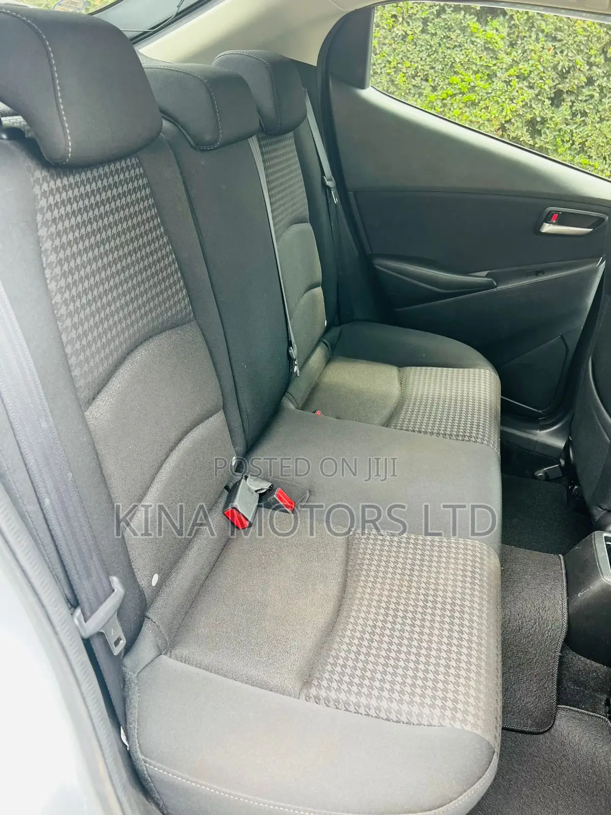 Mazda Demio 2018 Beige