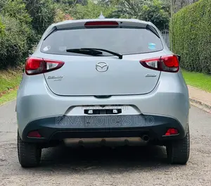 Mazda Demio 2018 Beige