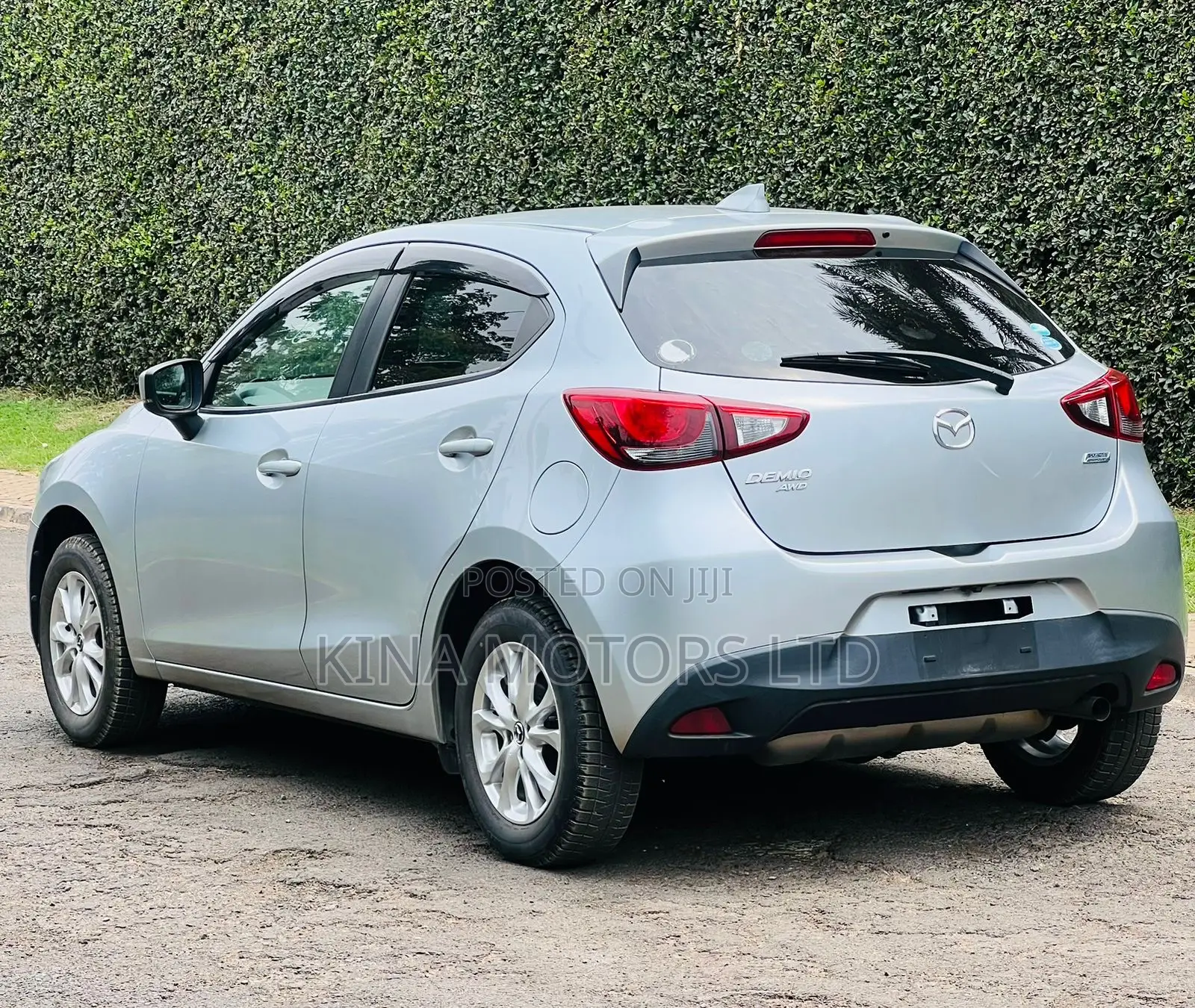 Mazda Demio 2018 Beige