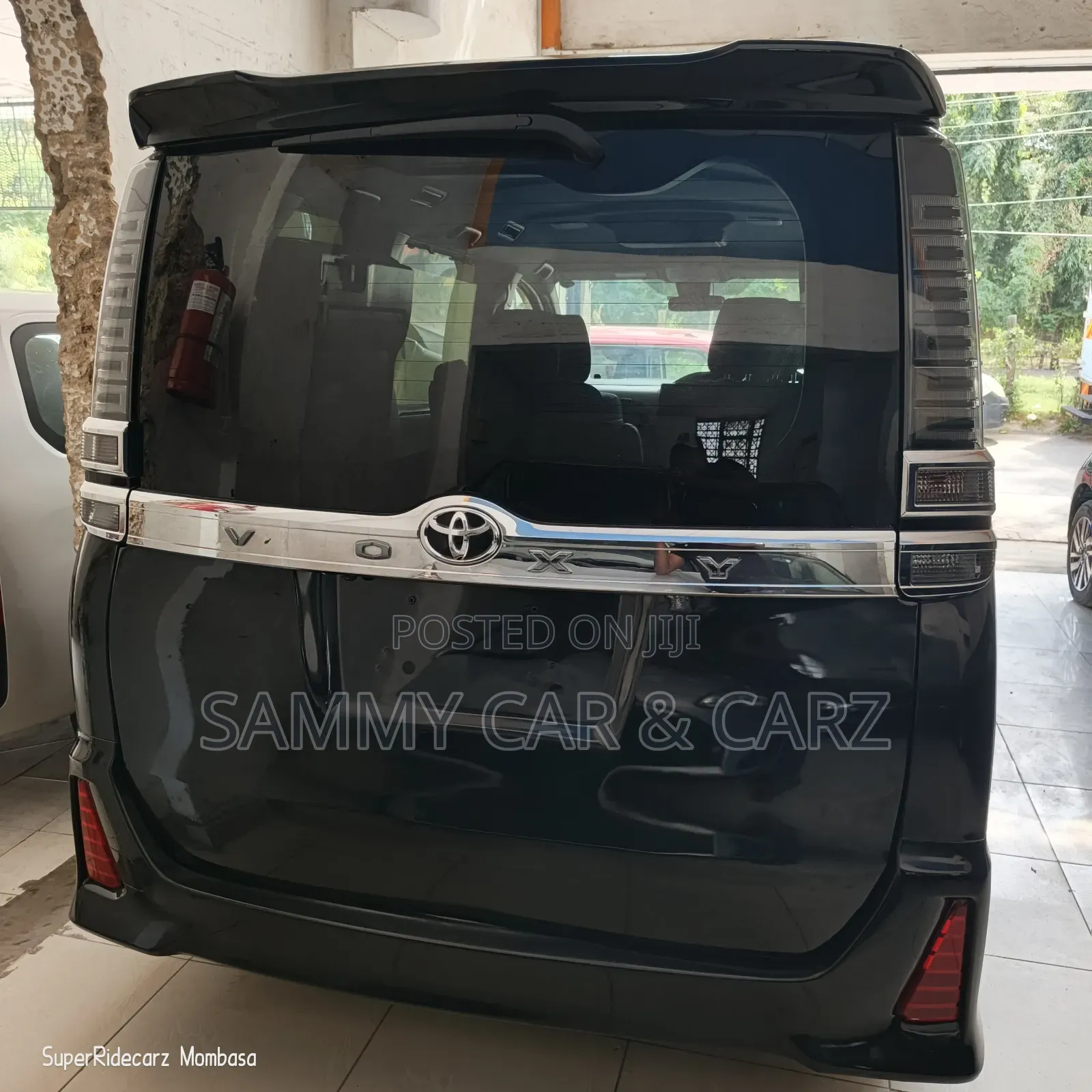 Toyota Voxy 2018 Black