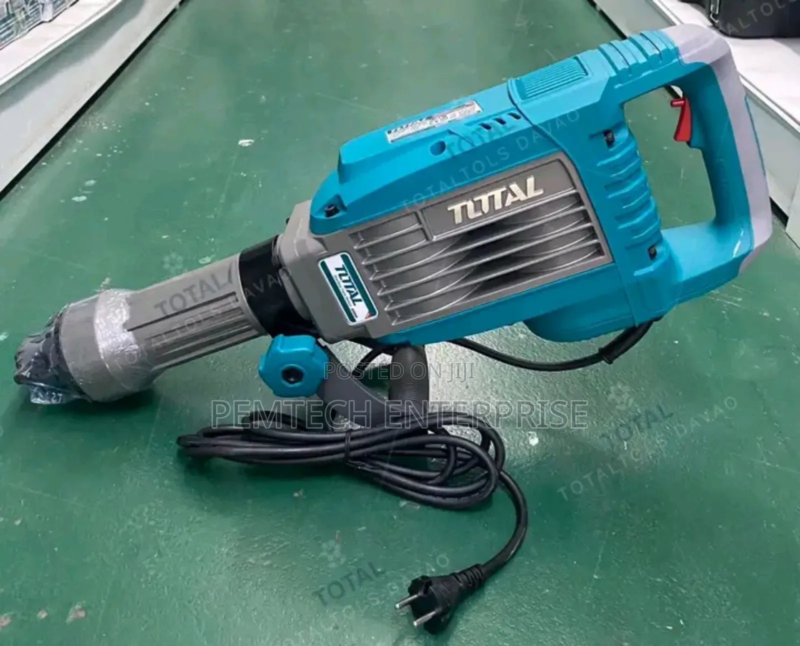 14kg 1700w Total Demolition Breaker
