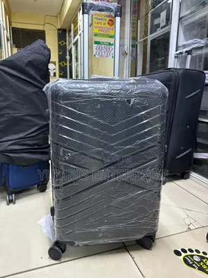 Black' Unisex Quality Rubber Pp Unbreakable Suitcase Height 66cm