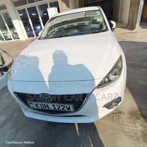 Mazda Axela 2016 White